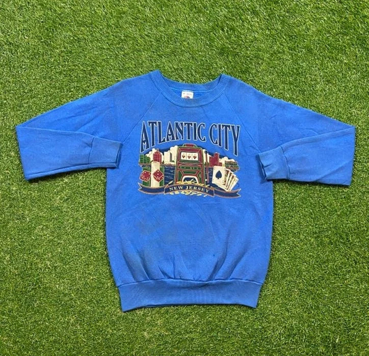 Vintage Atlantic City Crewneck Sweatshirt Fruit Of The Loom Made USA Size Medium New Jersey Casino Hotel Resort Pull Over 1990S 90S Sweater